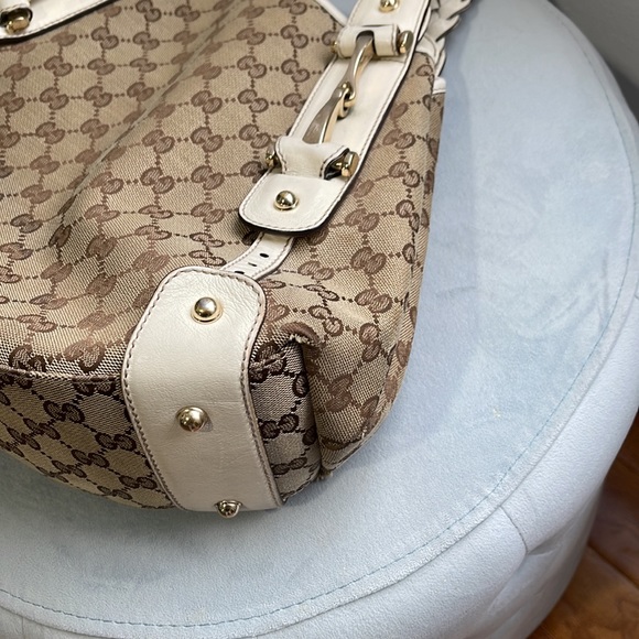 Authentic Gucci bag - Picture 6 of 8